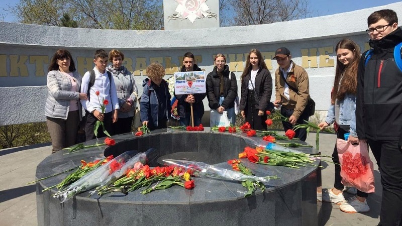 Сотрудники новочеркасской библиотеки провели интерактивный квест ко Дню Победы