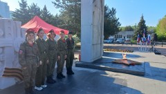 Праздничным митингом и концертом отметили День Победы в микрорайоне Донском Новочеркасска