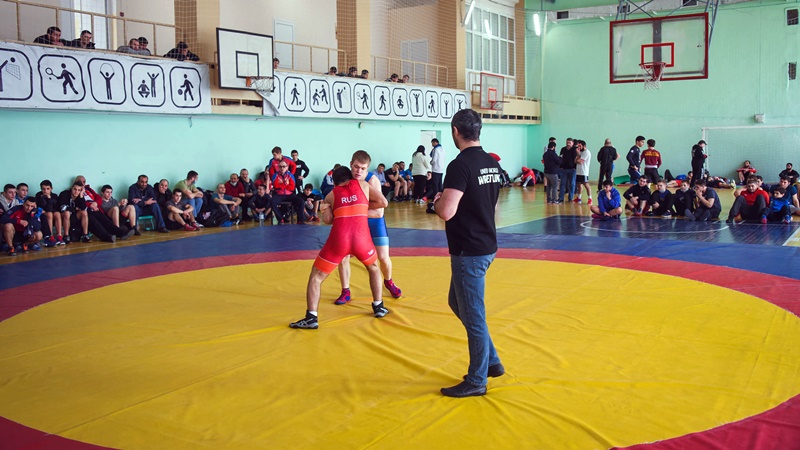 Новочеркасские борцы выиграли турнир памяти почетного мастера спорта СССР Вячеслава Телюканова