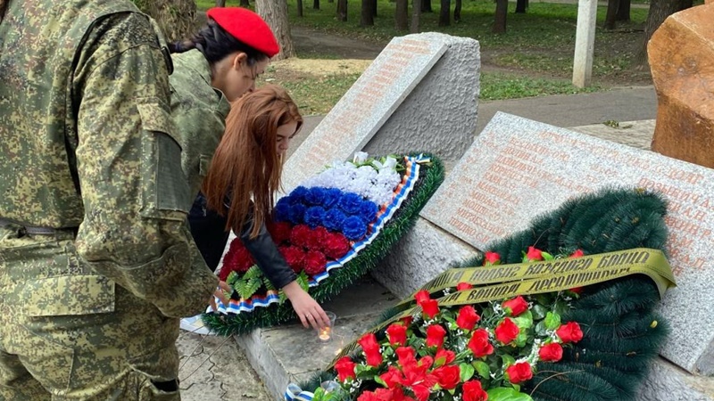 В Новочеркасске почтили память жертв терактов