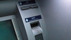 В Новочеркасске женщина потратила деньги с найденной банковской карты и получила условный срок