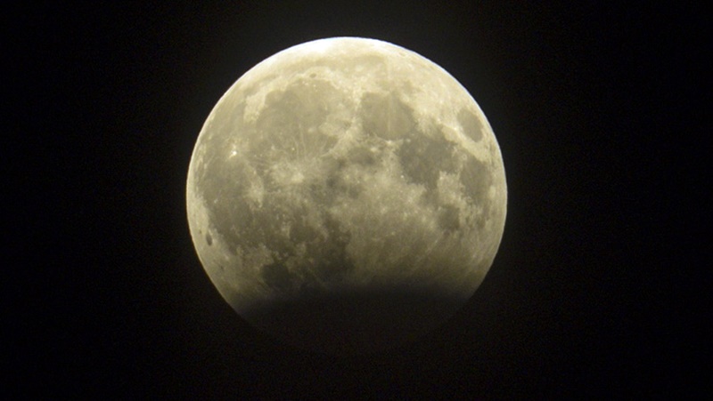 Жители Новочеркасска смогут наблюдать последнее в 2020 году лунное затмение