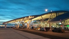 В аэропорту около Новочеркасска экстренно сел самолет, направлявшийся из Тбилиси в Минск