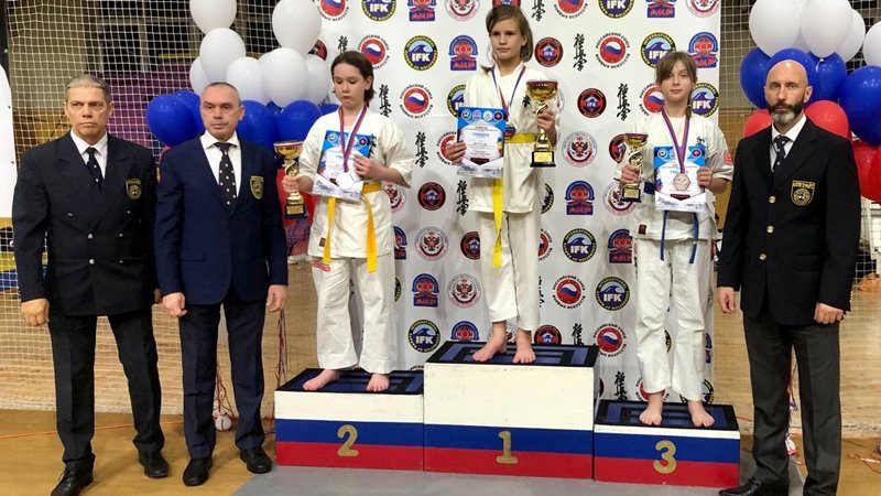 Юная каратистка из Новочеркасска стала призером соревнований по киокусинкай