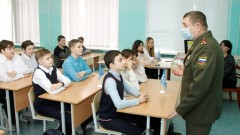 В Новочеркасске провели несколько уроков мужества для школьников и учащихся кадетского корпуса