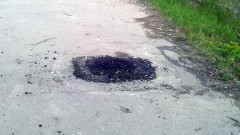 В Новочеркасске на ямочный ремонт тротуаров добавили 1,5 миллиона рублей