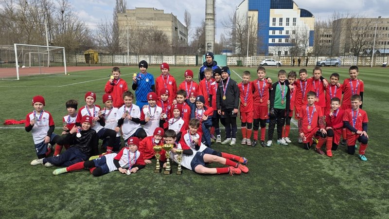 Новочеркасские футболисты стали призерами турнира в Ростове