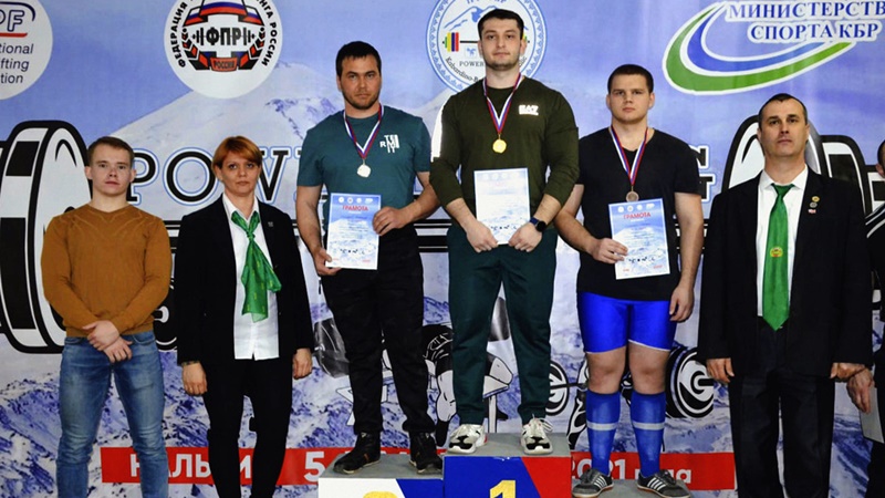 Пауэрлифтер из Новочеркасска стал призером чемпионата Кабардино-Балкарии