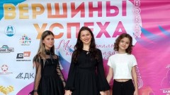 Юные новочеркасские вокалисты завоевали 24 награды на межрегиональном конкурсе-празднике эстрадного вокала