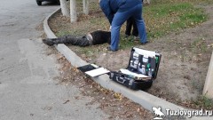 В Новочеркасске водитель иномарки сбил мужчину и бросил его умирать на обочине, видео