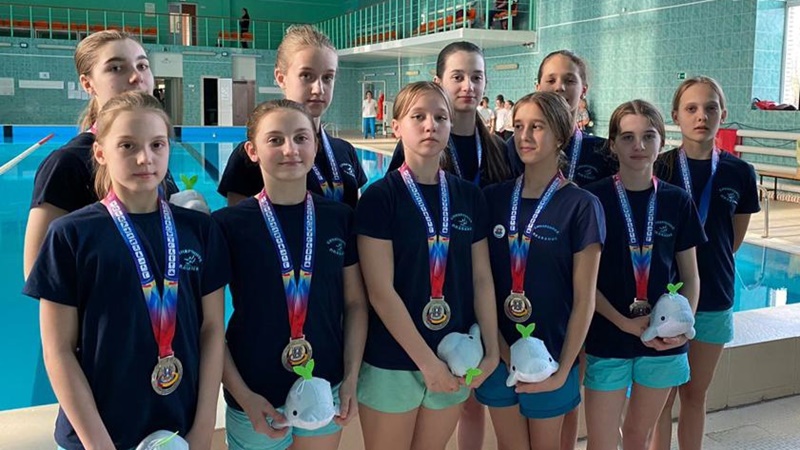 Новочеркасские синхронистки завоевали две медали на областном чемпионате