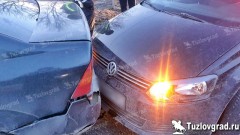 Молодой водитель стал причиной ДТП из трех машин на Спуске Герцена в Новочеркасске