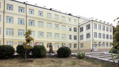 В Новочеркасске на территории 19-й школы установят новые спортплощадки