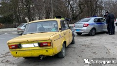 В Новочеркасске инспекторы ГИБДД во время рейда поймали несовершеннолетнего водителя