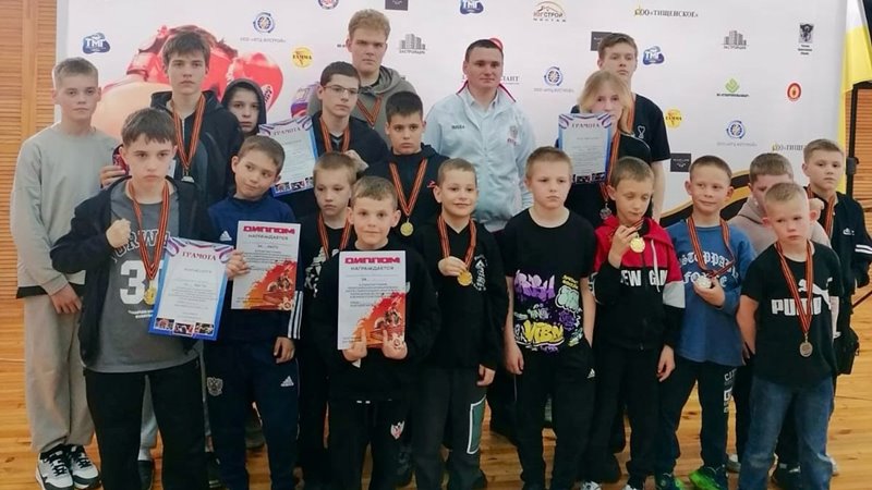 Новочеркасские боксеры стали победителями и призерами межрегионального турнира 