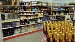 В Новочеркасске мужчина с коноплей в кармане украл из магазина 5 бутылок алкогольных напитков