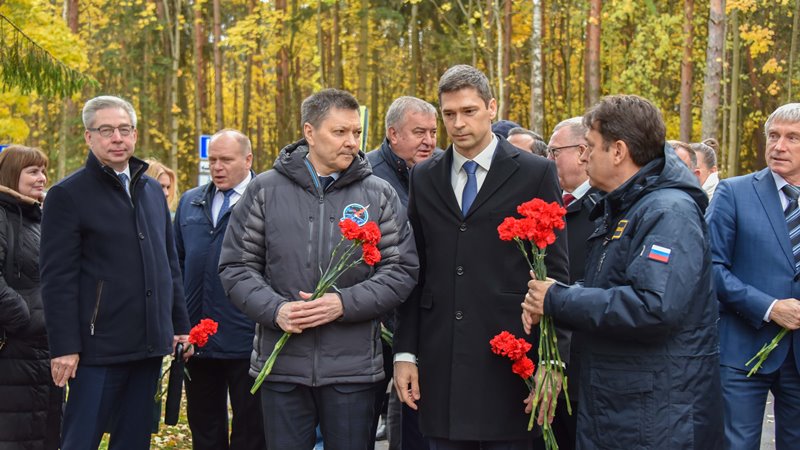 Новочеркасский космонавт Николай Чуб принял участие в символической встрече экипажа космической экспедиции в Звездном городке 