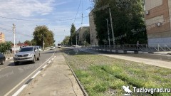 В Новочеркасске военные оборвали контактную сеть трампарка, видео