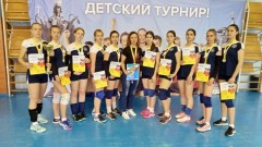 Новочеркасские волейболистки выиграли детский турнир в Краснодаре