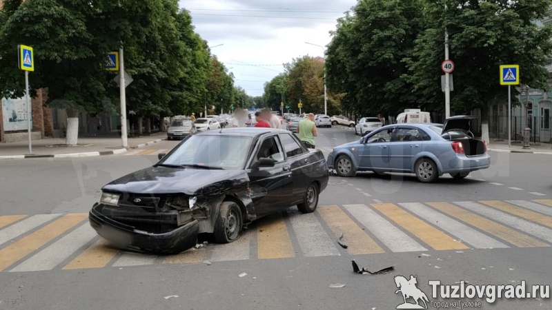 В Новочеркасске на улице Московской произошло ДТП