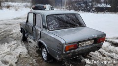 В Новочеркасске водитель сбежал с места ДТП, разбив чужую машину