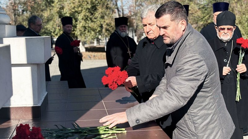 В Новочеркасске почтили память жертв политических репрессий