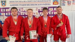 Новочеркасские самбисты успешно выступили на областном чемпионате