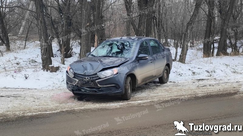 В Новочеркасске в лобовом ДТП травмы получила водитель