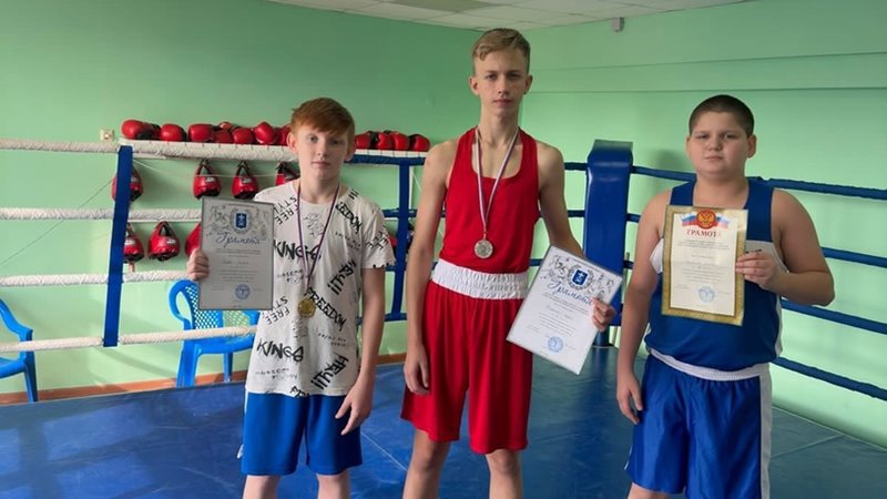 У юных боксеров из Новочеркасска новая победа