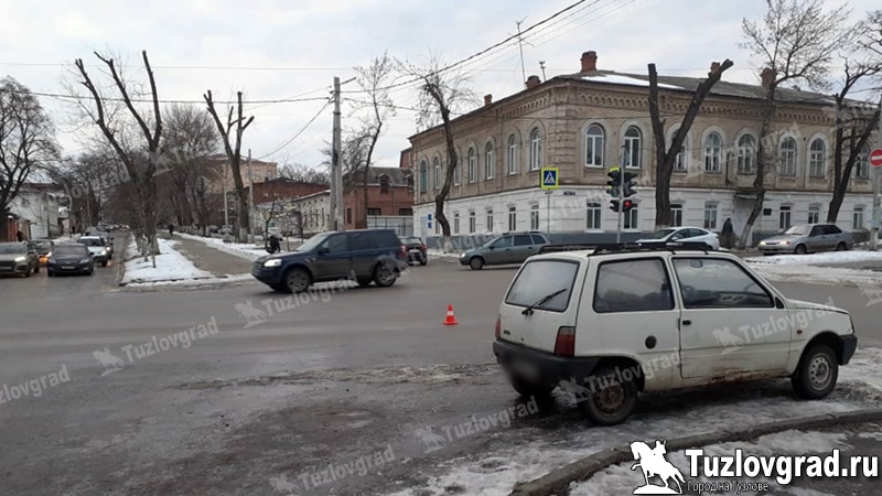 В Новочеркасске в утреннем ДТП пострадал пешеход