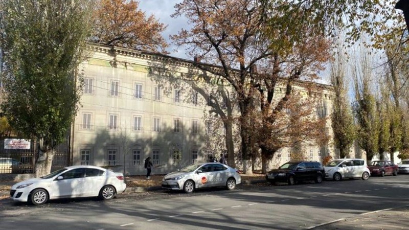 РЖД выставили на аукцион два здания в центре Новочеркасска