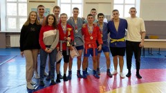 Борцы из Новочеркасска победили на областном чемпионате по самбо среди студентов