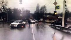 В Новочеркасске водитель иномарки сбил пенсионерку на пешеходном переходе