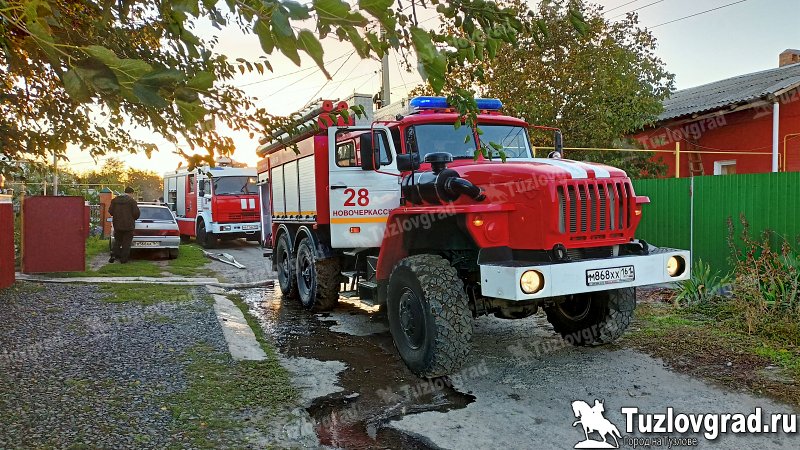 В Новочеркасске в микрорайоне Луговом сгорела баня