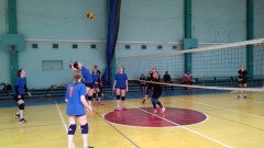 В Новочеркасске выявили сильнейшие школьные команды по волейболу
