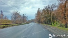 Подрядчик успел положить асфальт до дождей на улице Макаренко в Новочеркасске