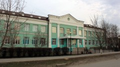 В Новочеркасске отменили аукцион на ремонт фасада 14-й школы