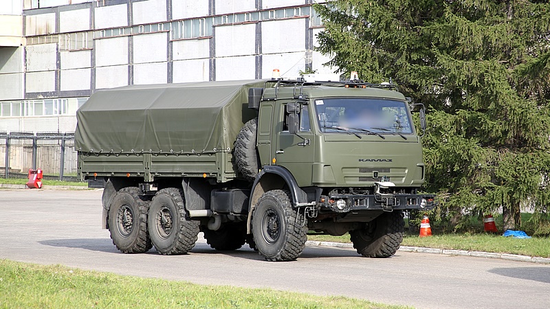 В Новочеркасске осудили военнослужащего за кражу «Камаза» из воинской части