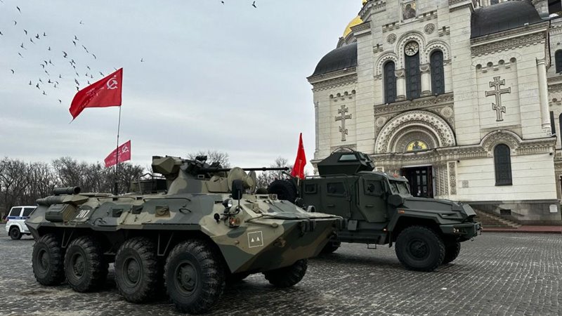 В Новочеркасске прошел патриотический автопробег, посвященный 81-й годовщине освобождения Новочеркасска от немецко-фашистских захватчиков