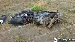 В Новочеркасске в ДТП с двумя машинами пострадал мотоциклист