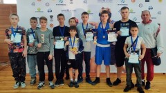 Юные новочеркасские боксеры заняли весь пьедестал на соревнованиях