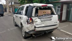 В Новочеркасске водитель фуры отвлекся за рулем и протаранил премиальный кроссовер