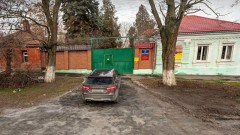 В Новочеркасске забор центра соцобслуживания отремонтирует местный подрядчик