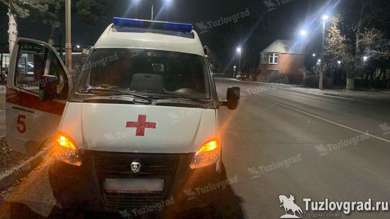 В Новочеркасске пьяный водитель врезался в машину скорой помощи