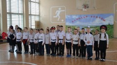 В Новочеркасске первоклассники поучаствовали в казачьих играх