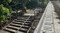В Новочеркасске идет ремонт ливневок и лестниц на проспекте Платовском