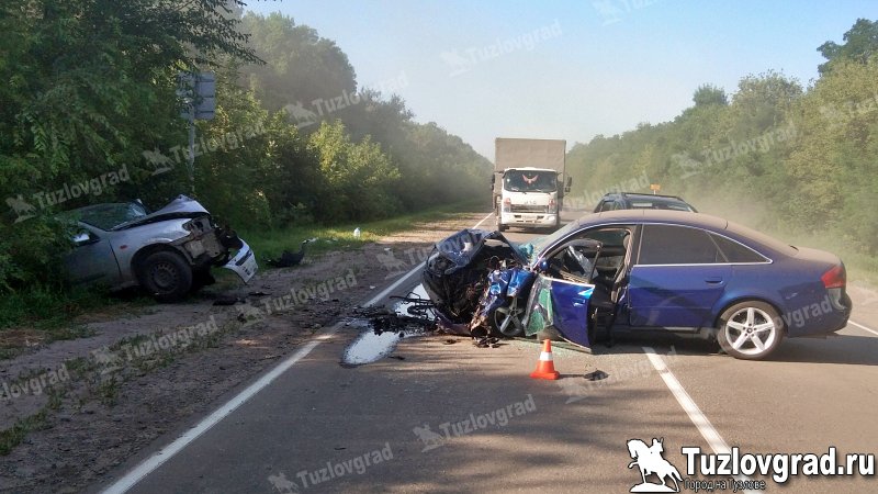 На трассе под Новочеркасском в лобовом ДТП травмы получил человек