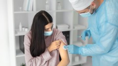 В поликлиниках Новочеркасска работают пункты вакцинации от гриппа