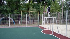 В Новочеркасске спортивную площадку на улице Энгельса установит ростовский предприниматель