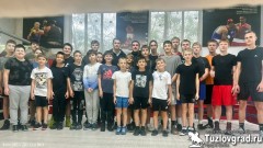 Космонавт Николай Чуб посетил родной Новочеркасск и школу бокса